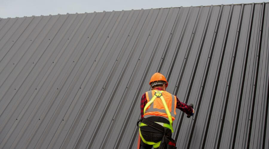 Professional metal roof installation services in Santa Ana, CA